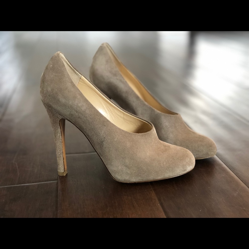 Chloé Suede Pumps